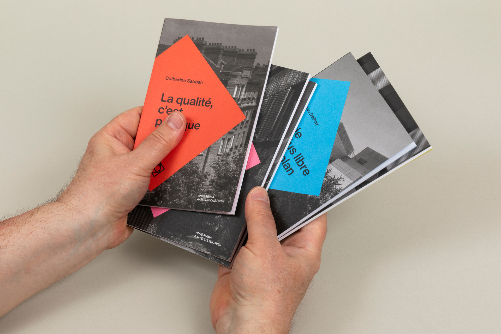 Design graphique éditorial pour coffret de publications – mise en page et identité visuelle architecture et urbanisme